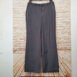 Old Navy Classic Rise Pinstripe Dress Pants Size 6